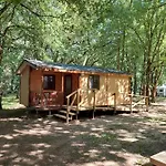 De 3*